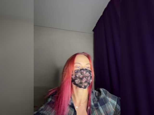 LuybiMenya live cam on BongaCams