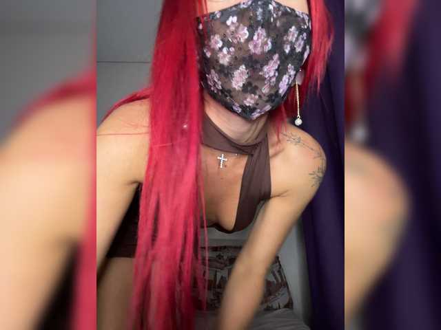LuybiMenya live cam on BongaCams
