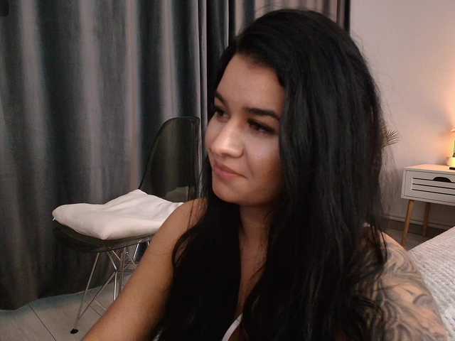 Ava-Monroee