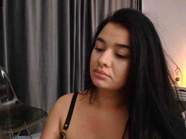 Ava-Monroee webcam