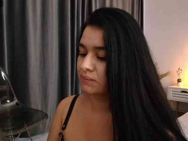 Ava-Monroee