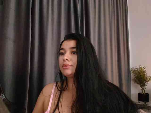 Ava-Monroee