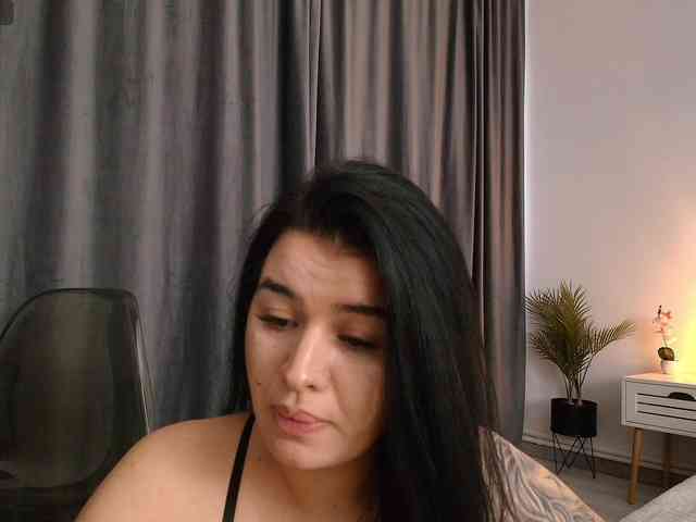 Ava-Monroee Ava-Monroee