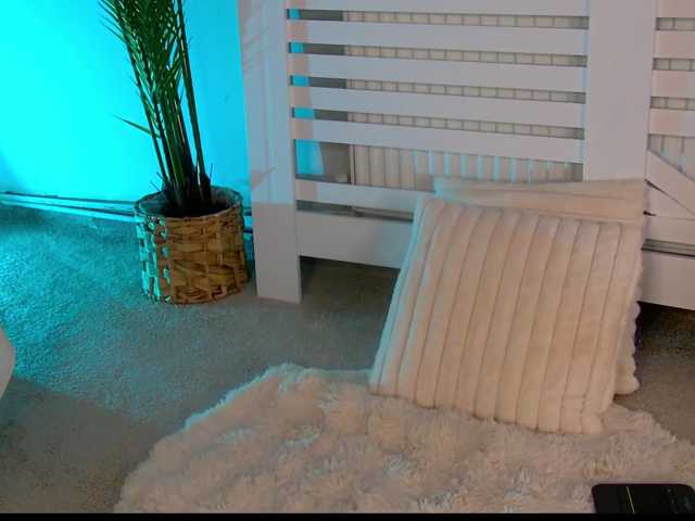 AvaDias live cam on BongaCams