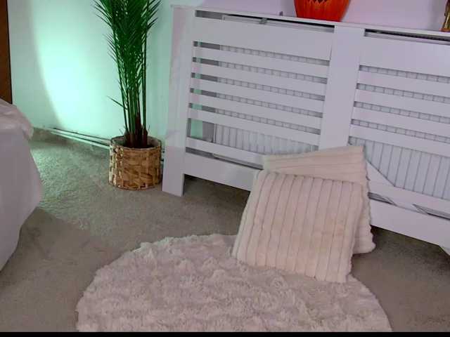 IsadoraReyes live cam on BongaCams