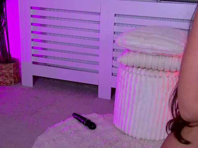 IsadoraReyes, en vivo ahora en BongaCams