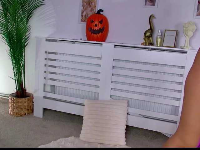 IsadoraReyes live cam on BongaCams
