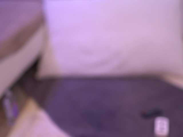 isadorareyes cam belle