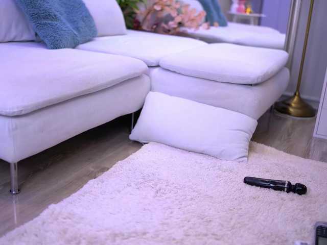 IsadoraReyes live cam on BongaCams