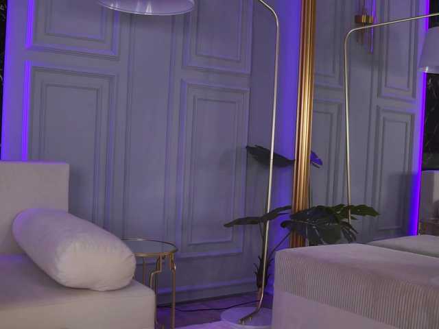 IsadoraReyes live webcam show