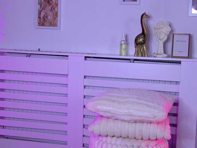IsadoraReyes live cam on BongaCams