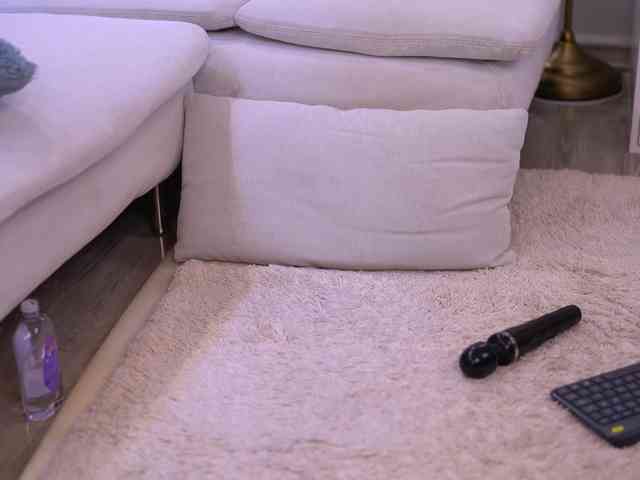 IsadoraReyes webcam