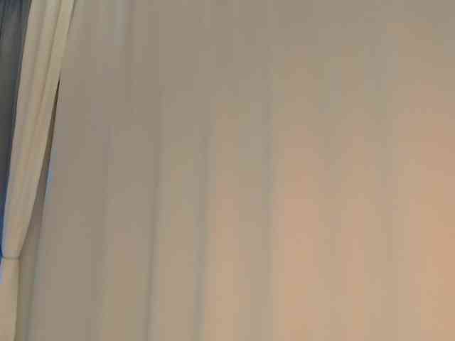 Tremendous_blondie webcam