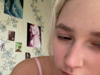 NikaMii Porn Show