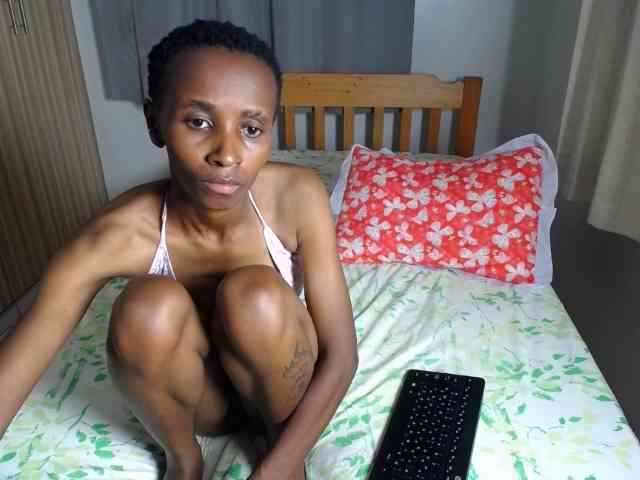 VelvetDesirea webcam