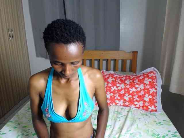VelvetDesirea webcam