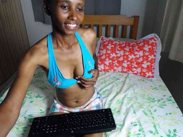 VelvetDesirea webcam