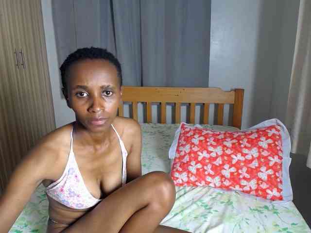 VelvetDesirea webcam