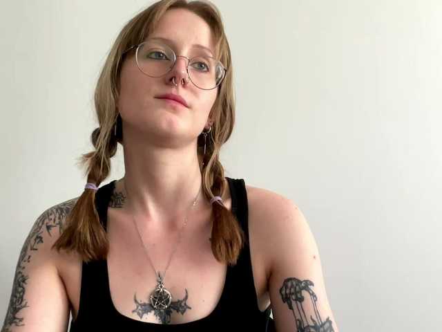 LaraWetDream live cam on BongaCams