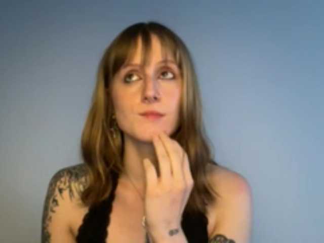LaraWetDream live webcam show