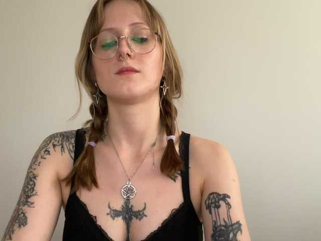 LaraWetDream live cam on BongaCams