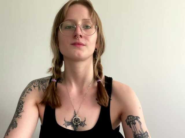 LaraWetDream live cam on BongaCams