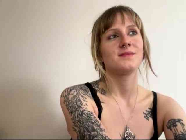 LaraWetDream webcam