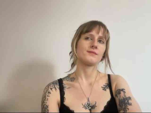 LaraWetDream