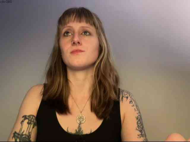 LaraWetDream webcam