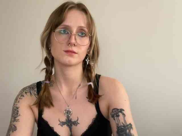 LaraWetDream
