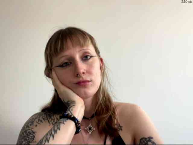 LaraWetDream
