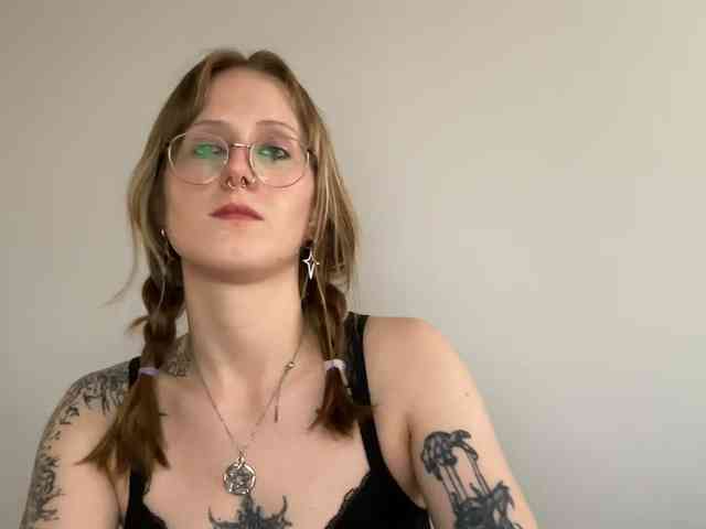 LaraWetDream