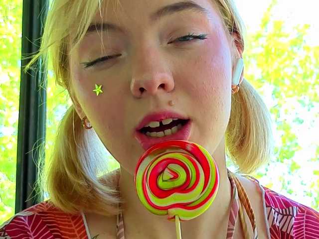 Melinakittyy webcam