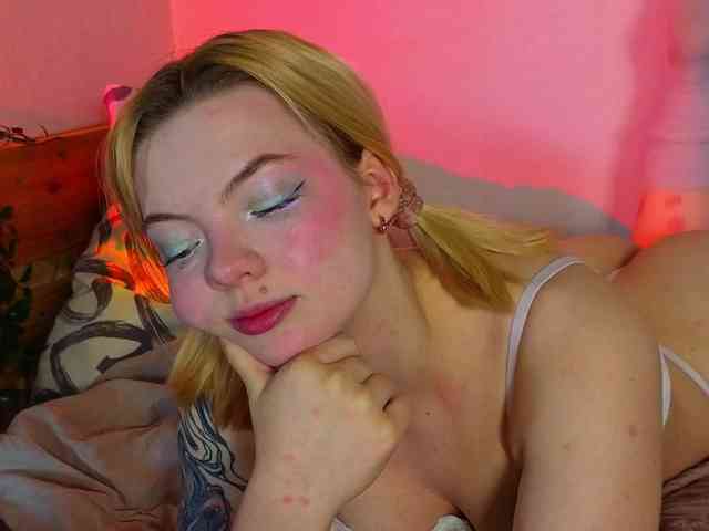 Melinakittyy webcam