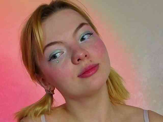 Melinakittyy webcam