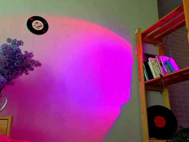 Melinakittyy webcam