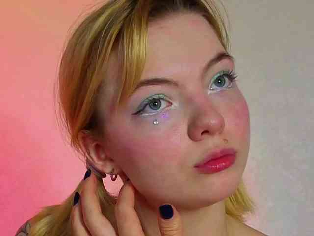 Melinakittyy webcam