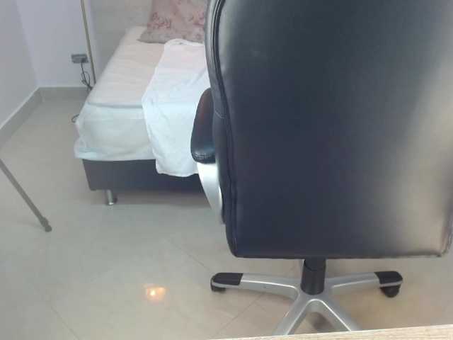 Annablake live cam on BongaCams