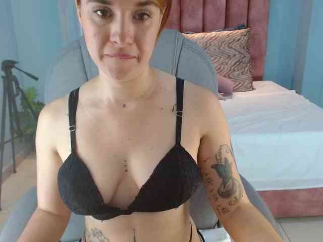 Annablake webcam