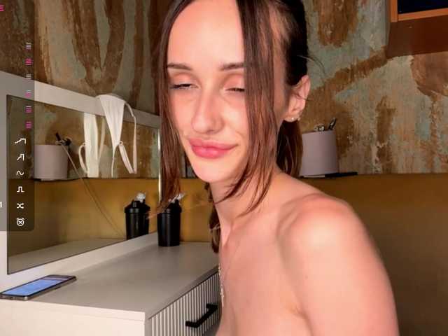 LudivinaCarrilo live cam on BongaCams