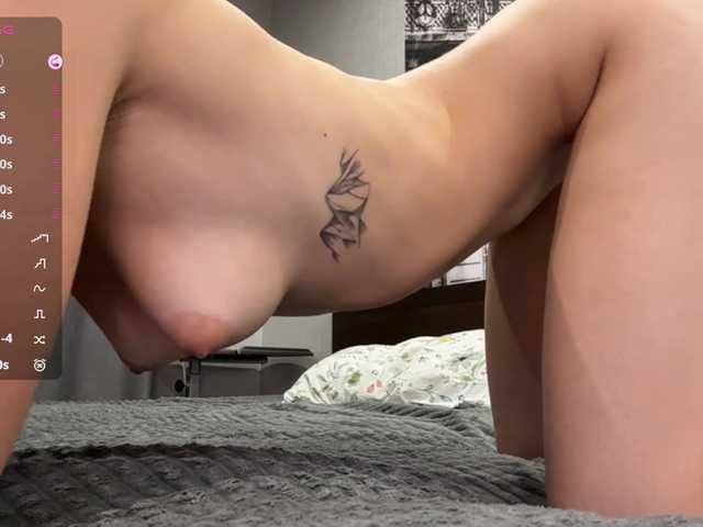 LudivinaCarrilo live cam on BongaCams