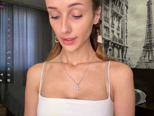 LudivinaCarrilo live cam on BongaCams