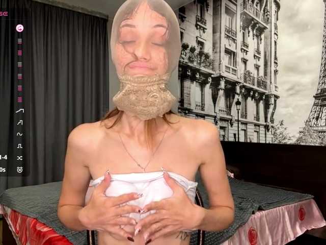 LudivinaCarrilo live cam on BongaCams