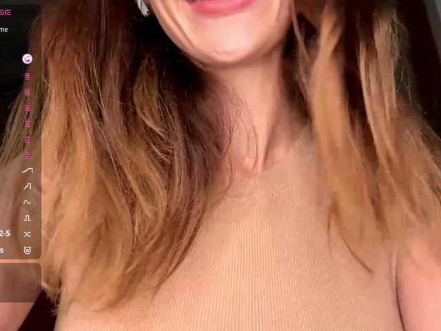 LudivinaCarrilo live cam on BongaCams