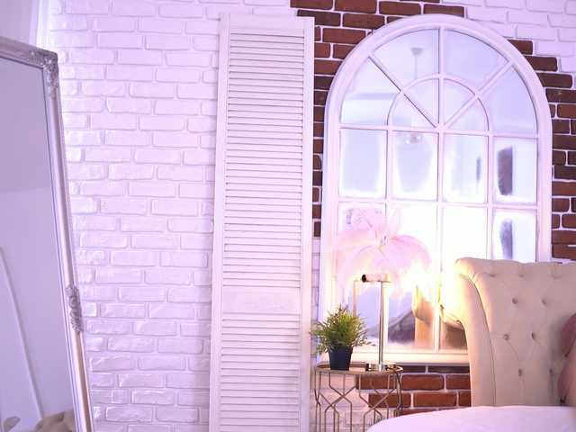 MetishaDusk live cam on BongaCams