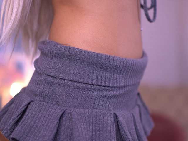 MetishaDusk live webcam show