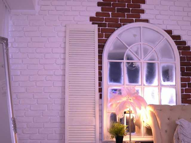 MetishaDusk live cam on BongaCams