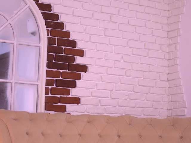 MetishaDusk live cam on BongaCams