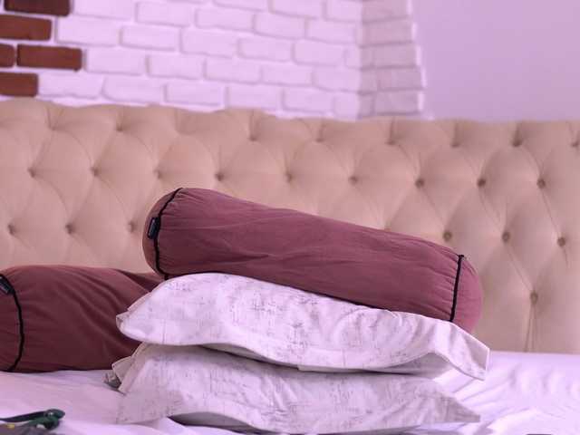 MetishaDusk live cam on BongaCams
