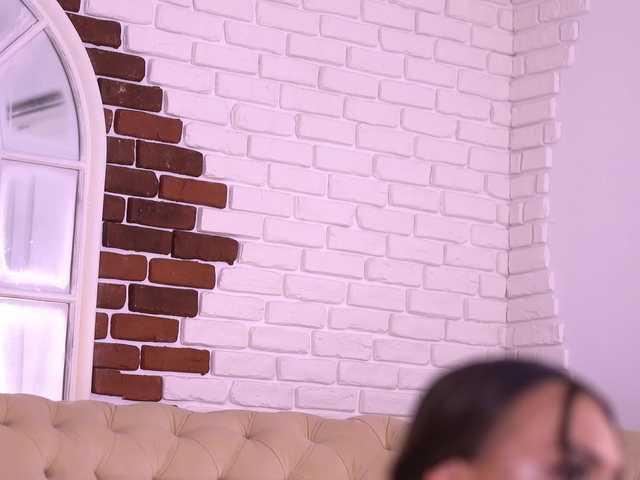 MetishaDusk live cam on BongaCams
